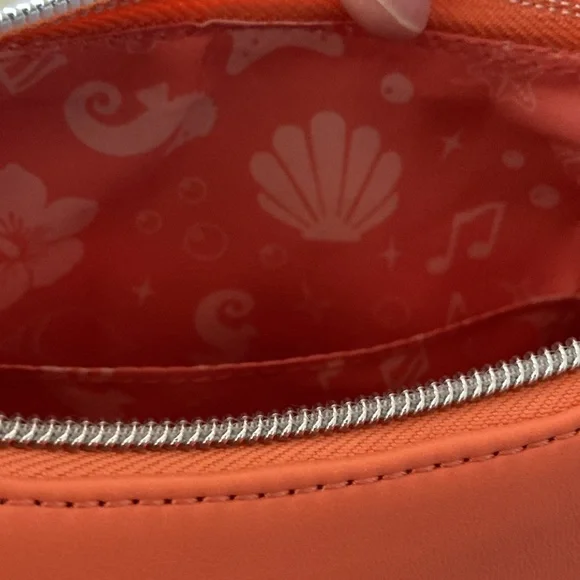 New Disney Loungefly Little Mermaid Flounder Purse - Picture 5 of 5